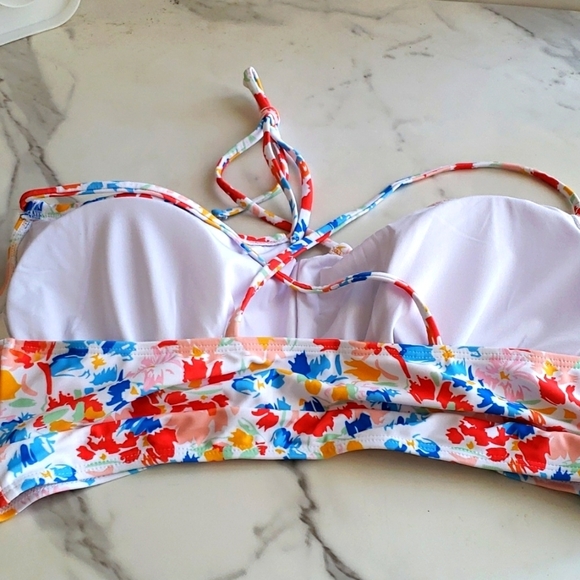 Tutorutor High Waisted Ruffle Floral Print Bikini Set Size XL - Picture 6 of 13